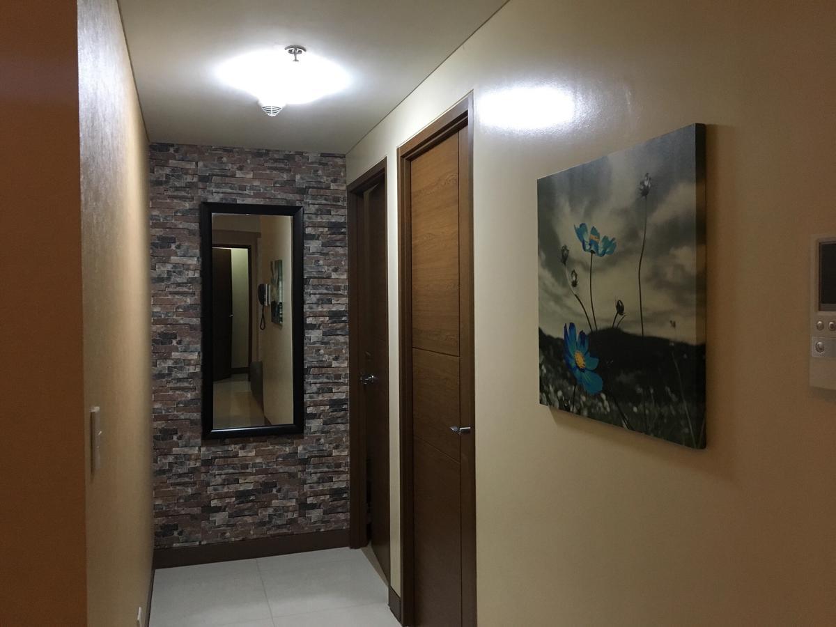 De Luxe 7Qrs Lägenhet Manila Exteriör bild